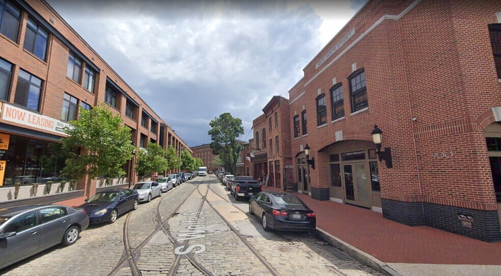 More Photos Of 900 S Wolfe St, Baltimore Office For Sale