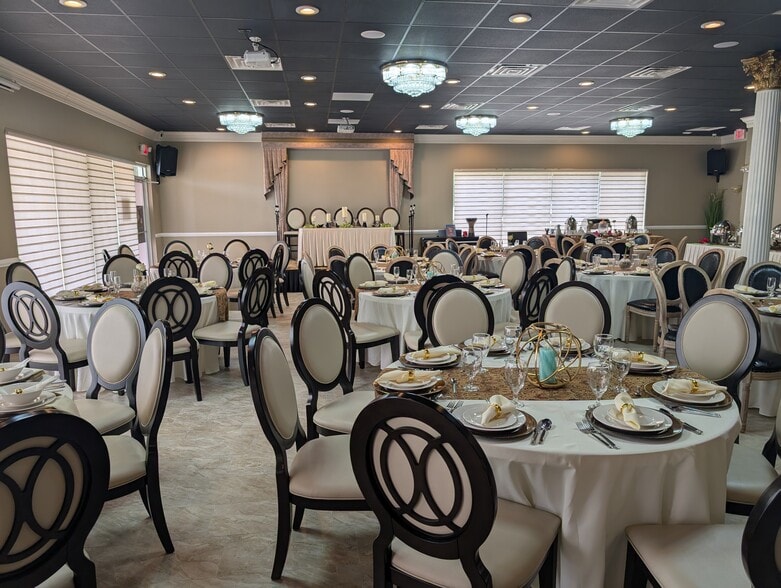 More Photos Of 1437 N US Highway 1, Ormond Beach Office For Sale