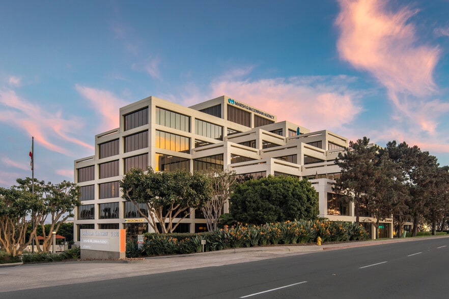 More Photos Of 9191 Towne Centre Dr, San Diego Office For Lease