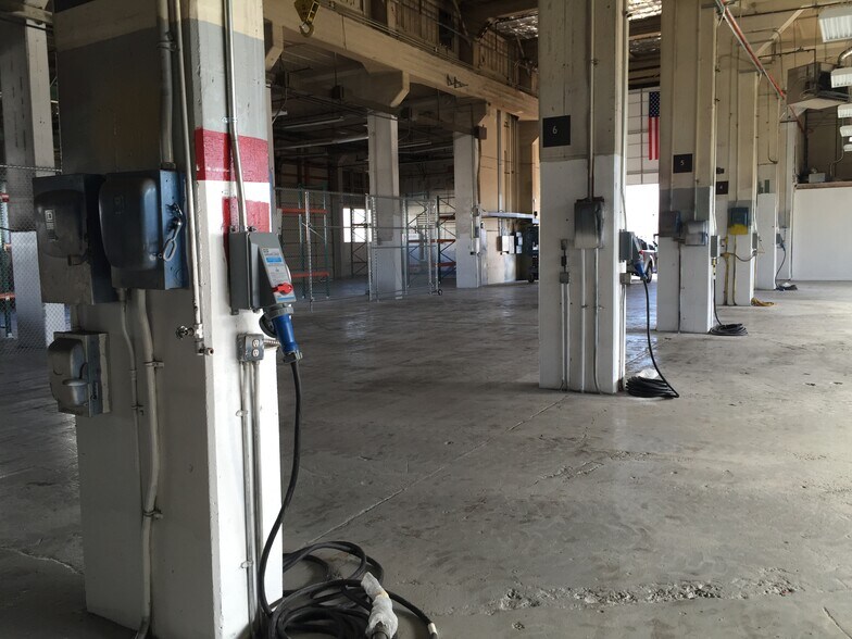 More Photos Of 520 Garnet St, Tooele Warehouse For Lease