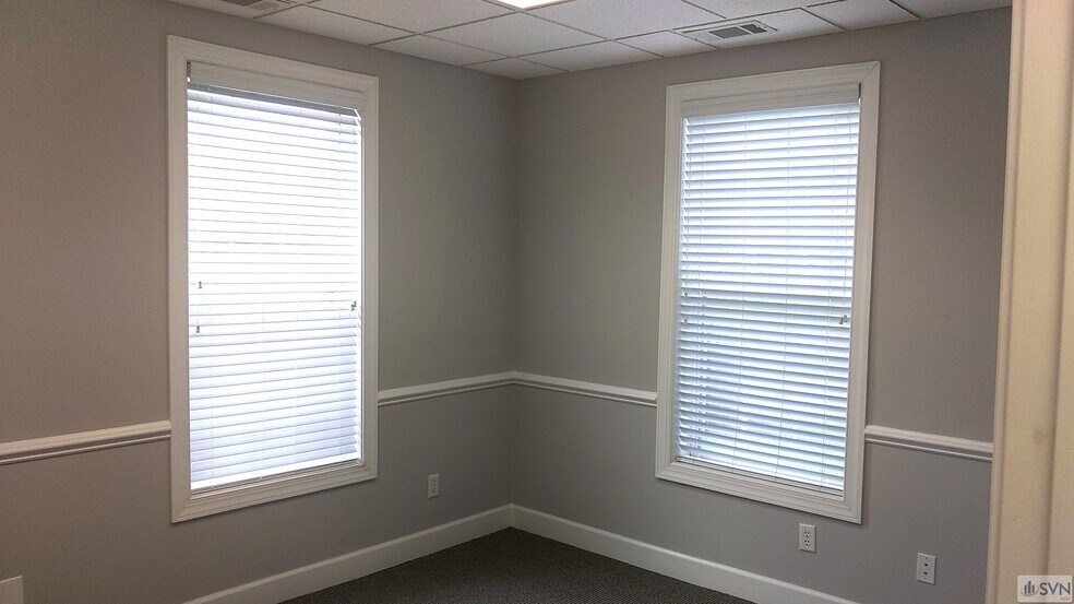 More Photos Of 138 Canal St, Pooler Medical For Lease
