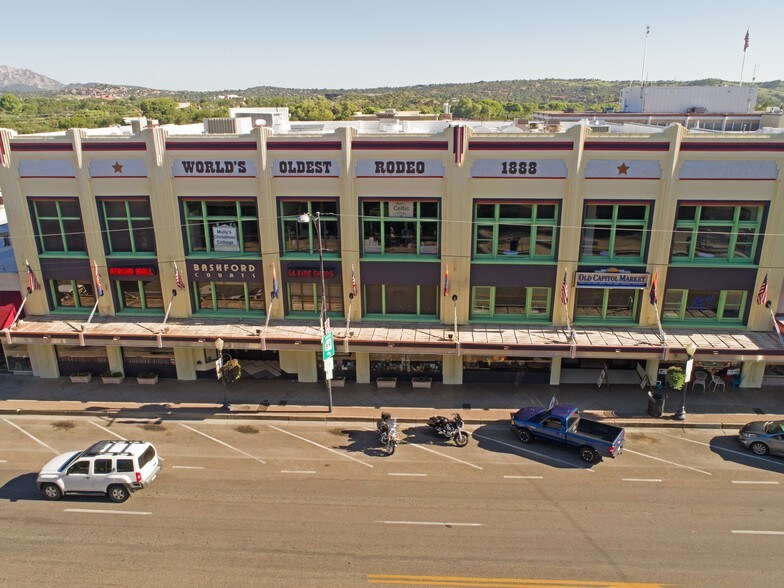 More Photos Of 130 W Gurley St, Prescott Storefront Retail Office For Lease