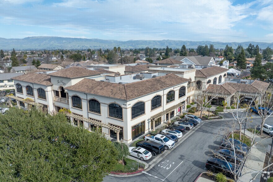 More Photos Of 8050-8080 Santa Teresa Blvd, Gilroy Office For Lease