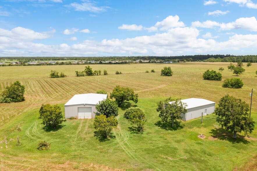 Primary Photo Of 8802 Highway 35 S, Liverpool Land For Sale