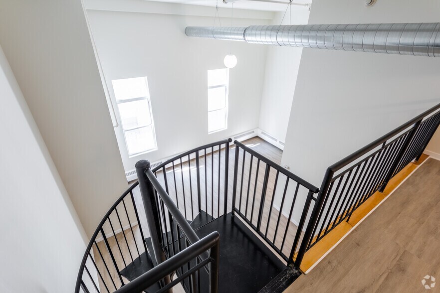 More Photos Of 57 Cannon St, Poughkeepsie Apartments For Lease