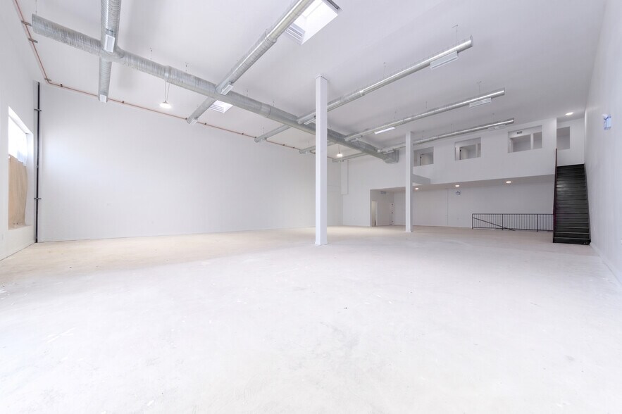 More Photos Of 73-17 Beach Channel dr, Arverne Flex For Lease