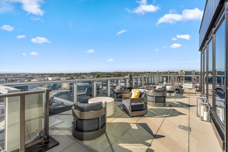 More Photos Of 590 Waterfront Way, Vancouver Multifamily For Sale