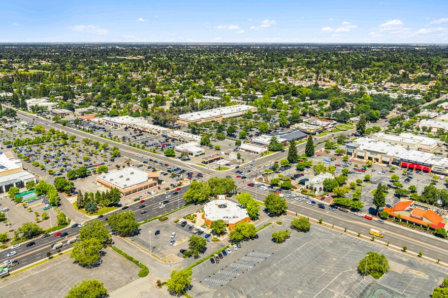 More Photos Of 6199 Sunrise Mall Rd, Citrus Heights Bank For Sale