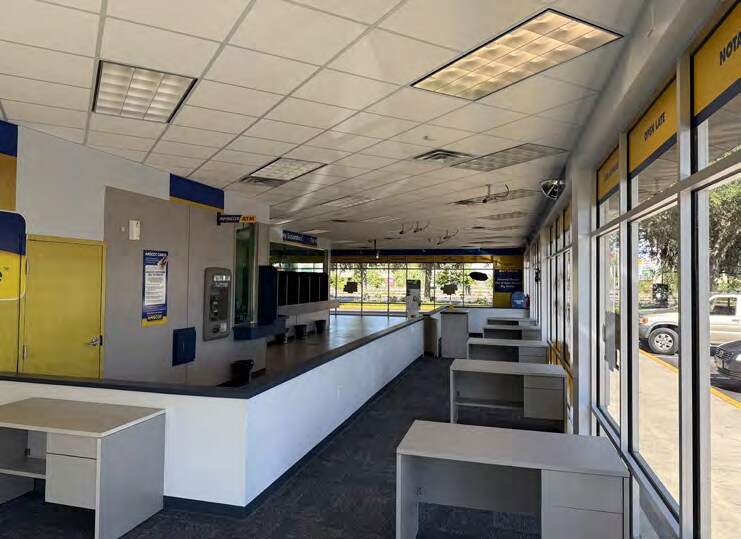 More Photos Of 36640 Pure Water Way, Zephyrhills General Retail For Lease