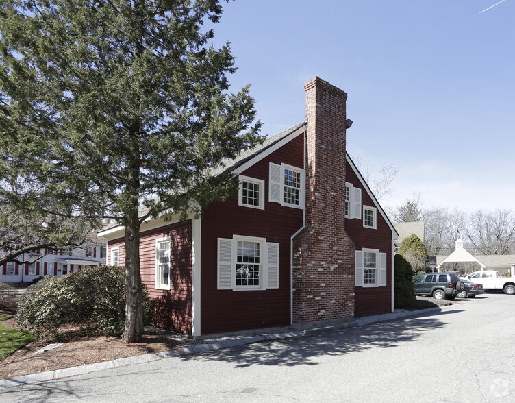 More Photos Of 89 Amherst St, Nashua Office For Lease