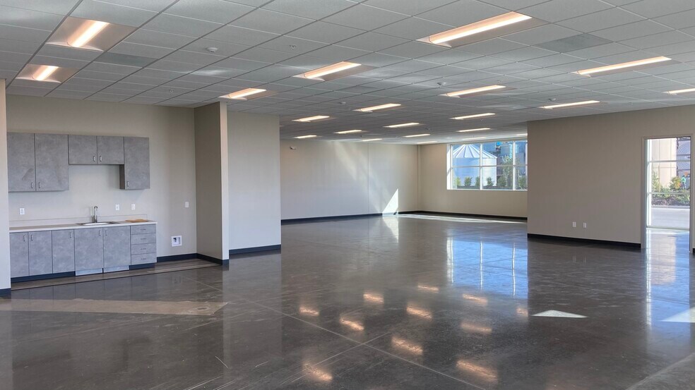 More Photos Of 9584 Sugar Rd, Tracy Warehouse For Lease