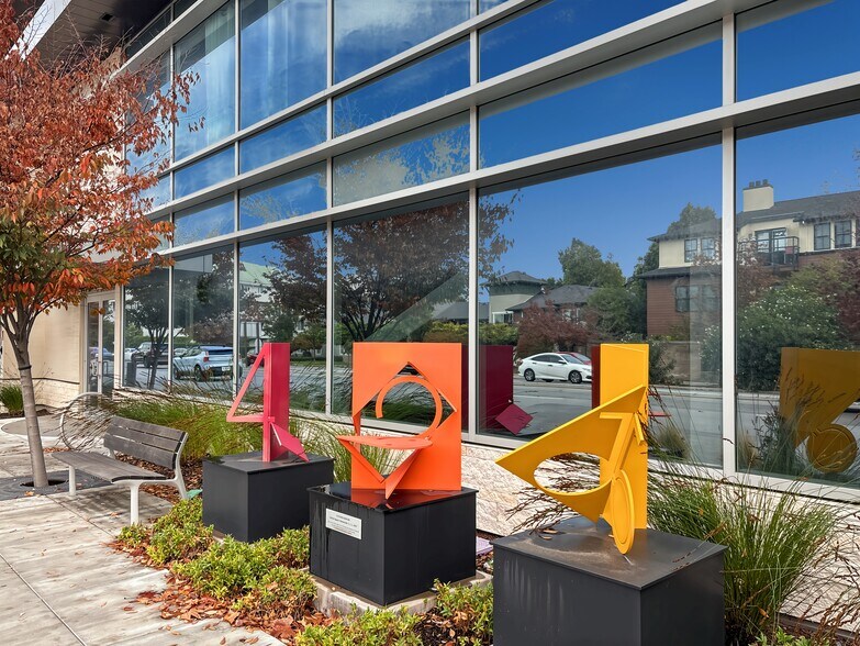 More Photos Of 425 Page Mill Rd, Palo Alto Coworking Space
