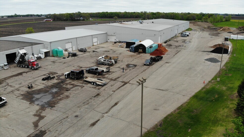 More Photos Of 3249 S County Road 45, Owatonna Warehouse For Lease
