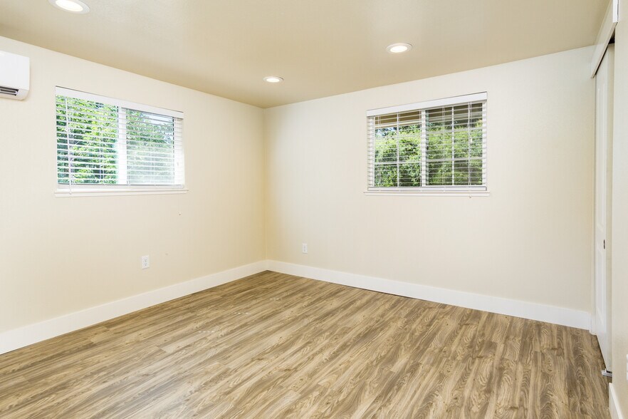 More Photos Of 447 W 7th St, Chico Apartments For Sale