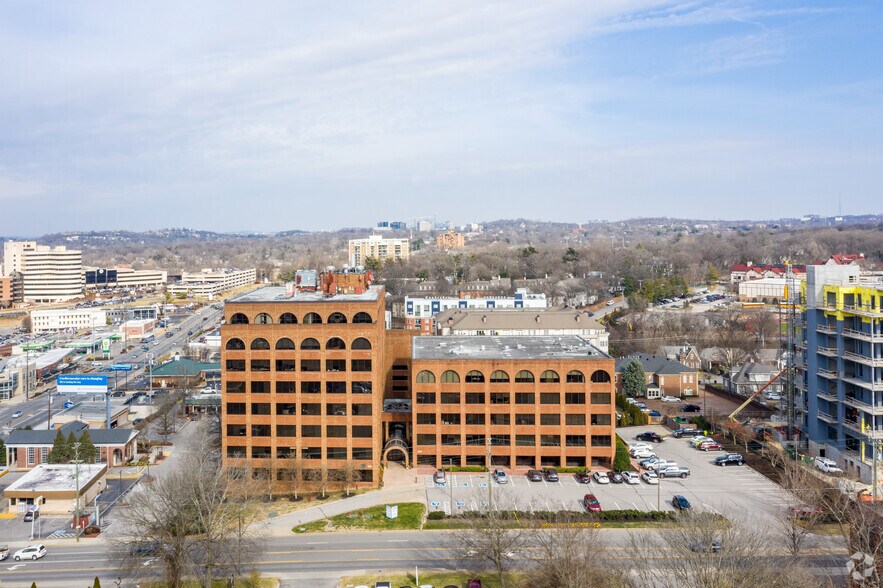 More Photos Of 104 Woodmont Blvd, Nashville Office For Lease