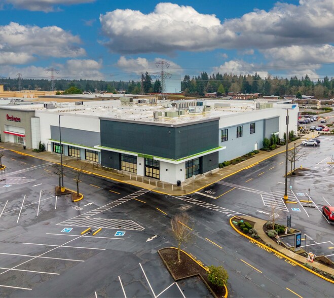 More Photos Of 1701 S Commons Rd, Federal Way Department Store For Lease