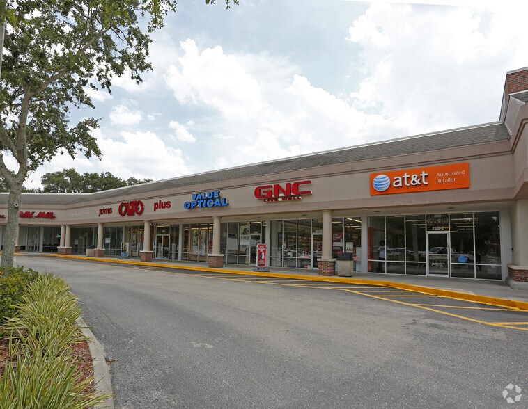More Photos Of 2501-2621 Thonotosassa Rd, Plant City General Retail For Lease