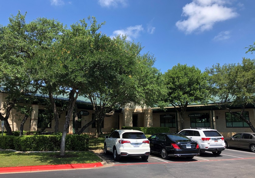 Primary Photo Of 16000 Park Valley Dr, Round Rock Medical For Lease