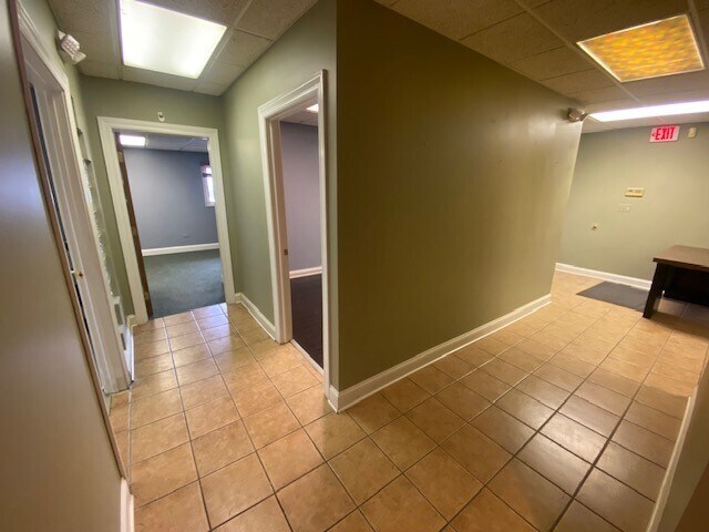 More Photos Of 9100 Ogden Ave, Brookfield Office For Sale