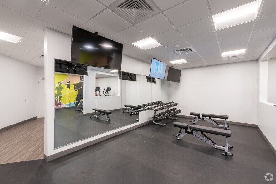 More Photos Of 231 Washington St, Salem Coworking Space