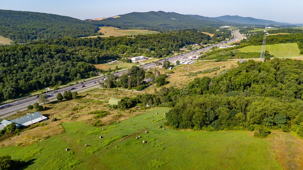 More Photos Of 2484 E Lee Hwy, Wytheville Land For Sale