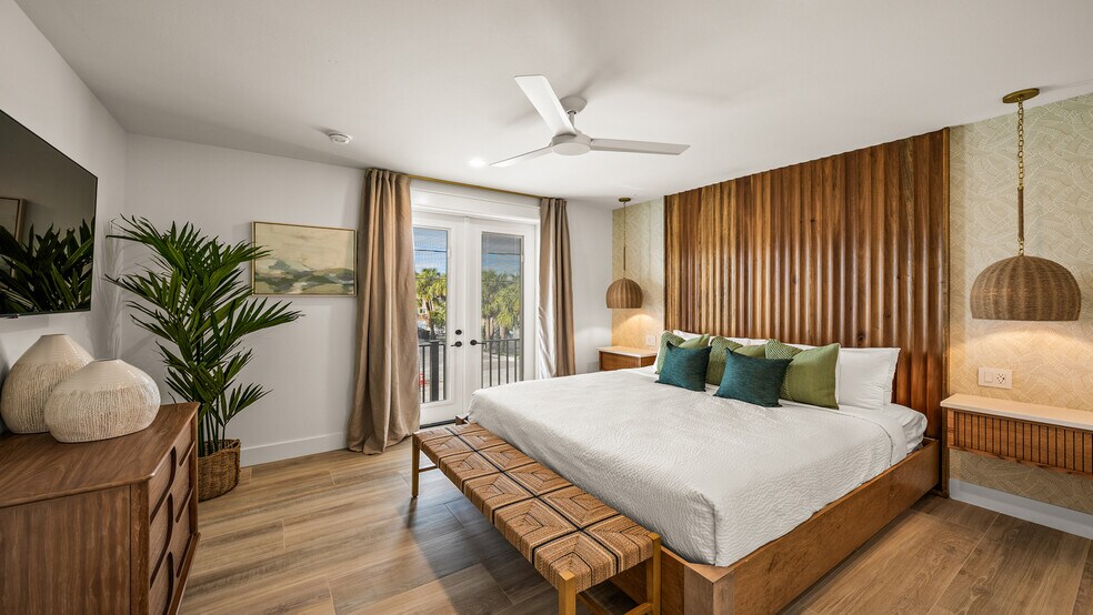 More Photos Of , Siesta Key Multifamily For Sale