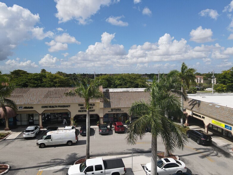 More Photos Of 11210-11300 Pines Blvd, Pembroke Pines Unknown For Lease