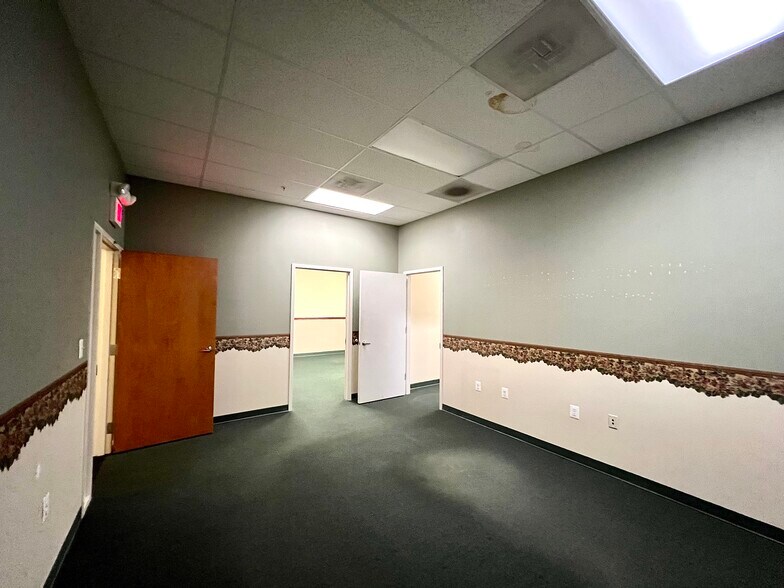 More Photos Of 531 Old Westminster Pike, Westminster Office Residential For Sale