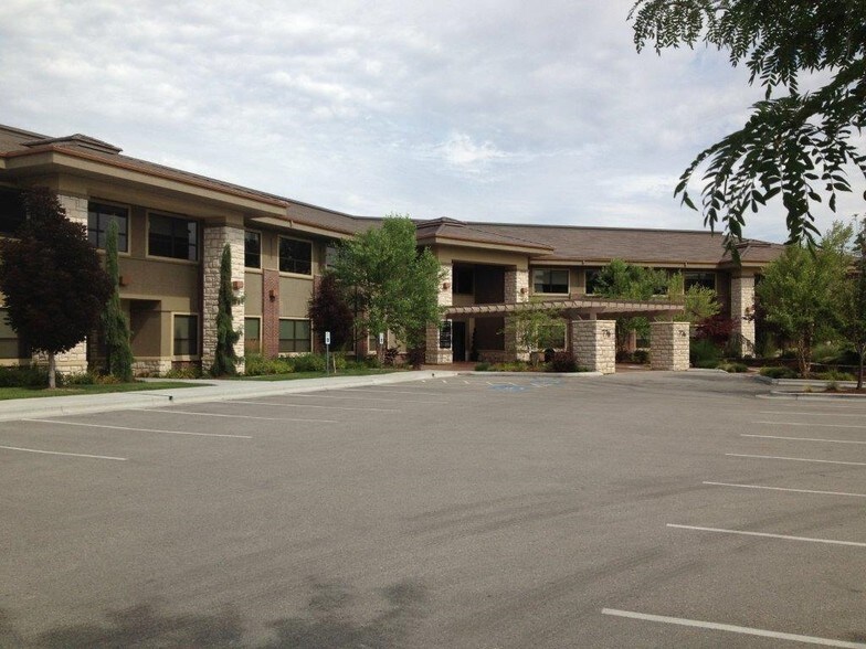 Primary Photo Of 776 E Riverside Dr, Eagle Office For Lease