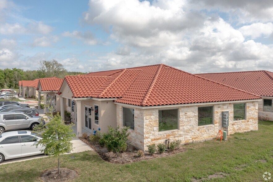 More Photos Of 2743 Smith Ranch Rd, Pearland Medical For Lease