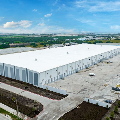 More Photos Of 951 E Pleasant Run Rd, Lancaster Distribution For Lease