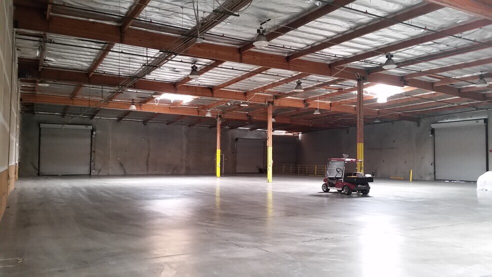 More Photos Of 3130 Skyway Dr, Santa Maria Manufacturing For Lease
