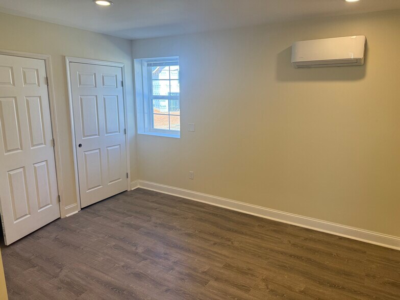 More Photos Of 198 Cowan St, Rutherfordton Apartments For Sale