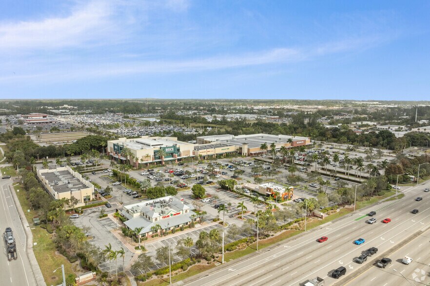 More Photos Of 8751-8795 Southern Blvd, West Palm Beach General Retail For Sale