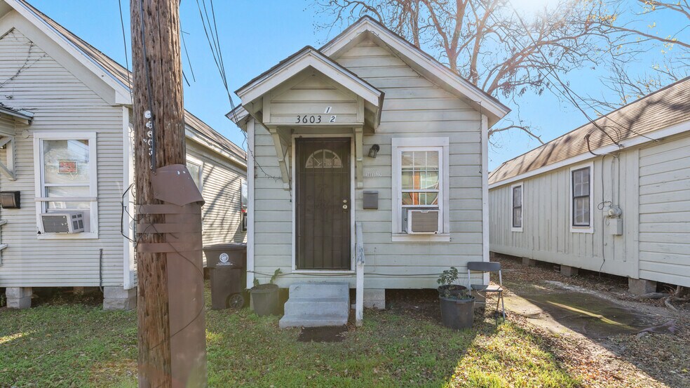 More Photos Of , Houston Multifamily For Sale