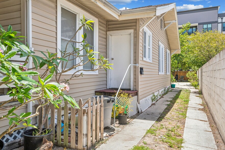 More Photos Of , Tampa Unknown For Sale