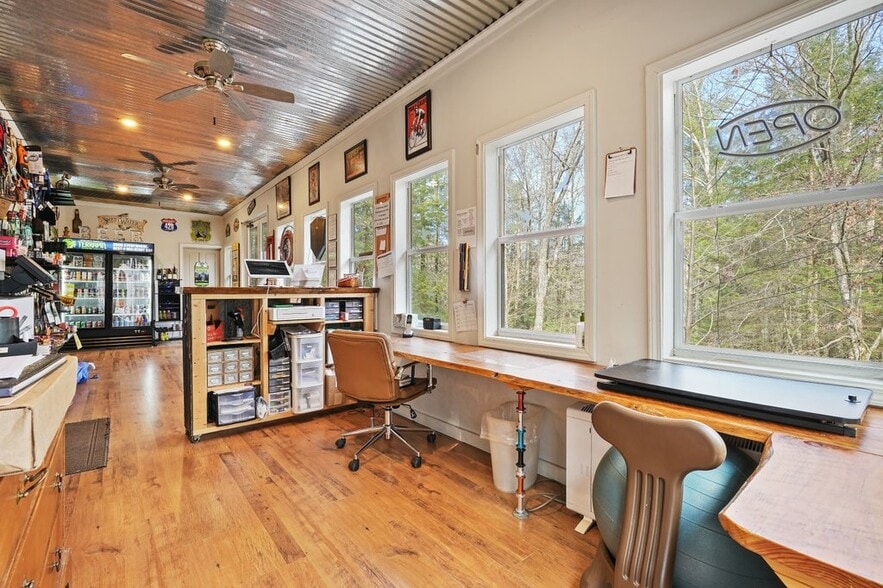 More Photos Of 400 Mulberry Gap Rd, Ellijay Hospitality For Sale