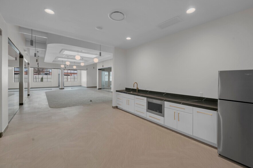 More Photos Of 4415 Marburg Ave, Cincinnati Office For Lease