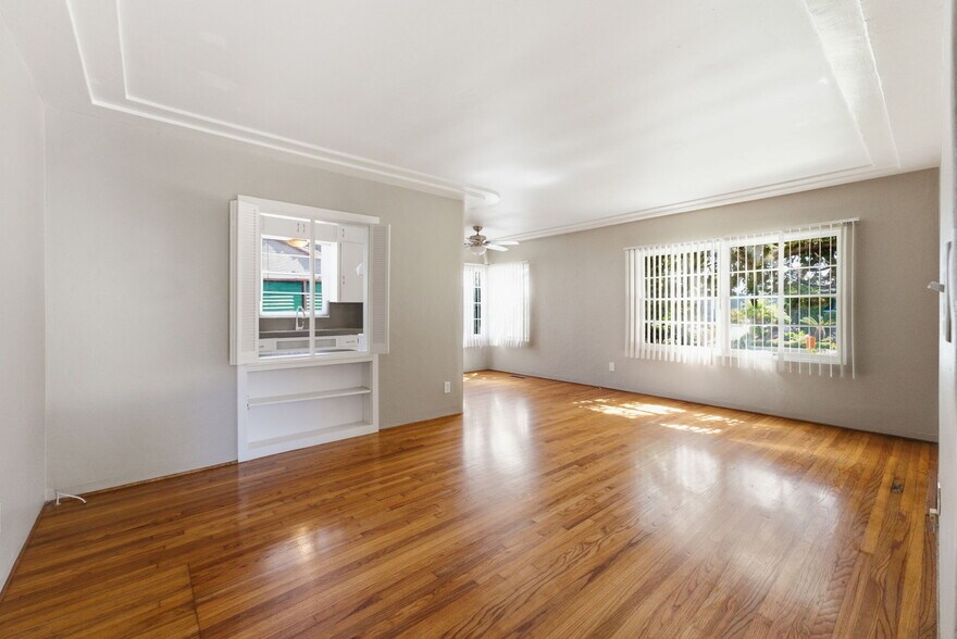 More Photos Of 3422-24 Albert St, San Diego Multifamily For Sale