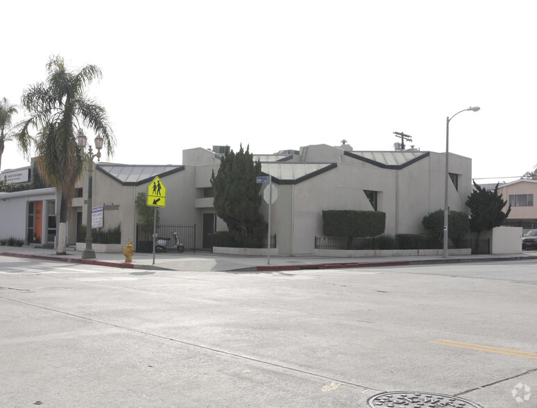 Primary Photo Of 957-959 Cole Ave, Los Angeles Flex For Lease