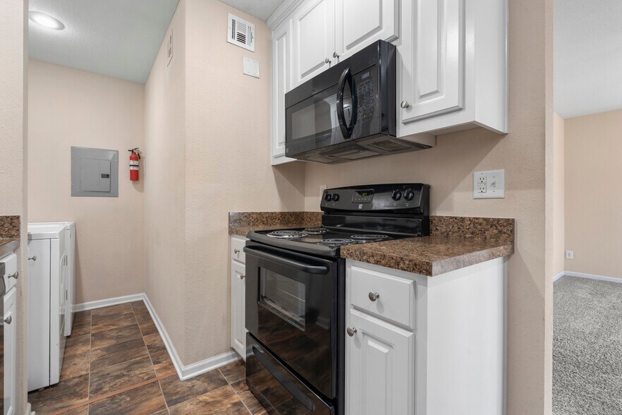 More Photos Of 4201 S Minnie St, Kansas City Apartments For Sale
