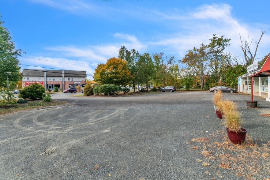 More Photos Of 103 Main St, Somers Freestanding For Sale