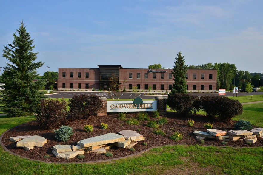 More Photos Of 3402 Oakwood Mall Dr, Eau Claire Coworking Space