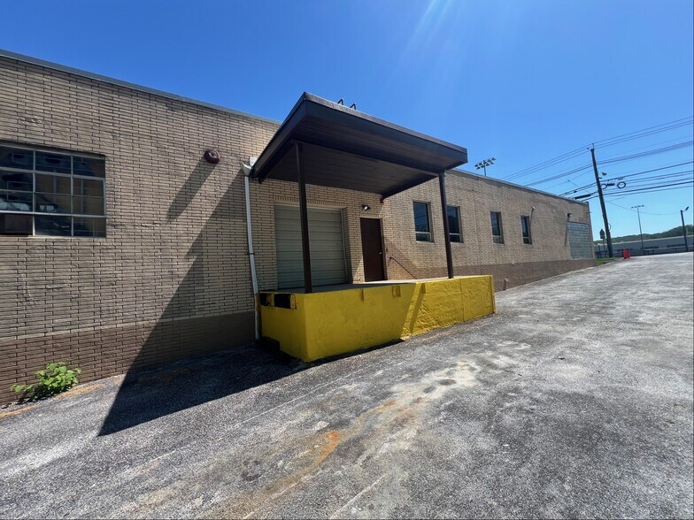 More Photos Of 175 Paterson Ave, Little Falls Industrial For Sale