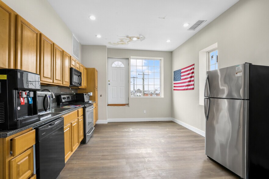 More Photos Of 3317-3341 Gaul St, Philadelphia Service For Sale