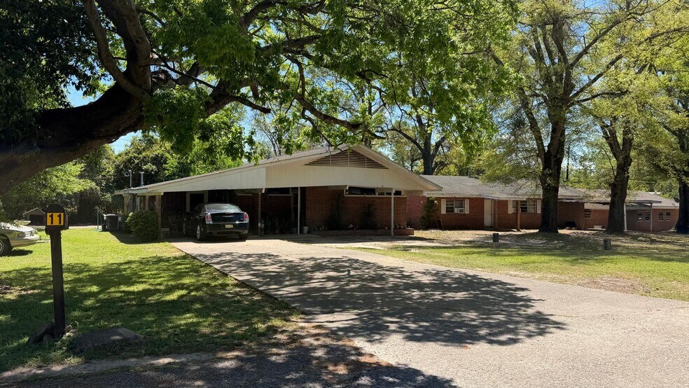 More Photos Of 3 Luker Cir, Selma Apartments For Sale