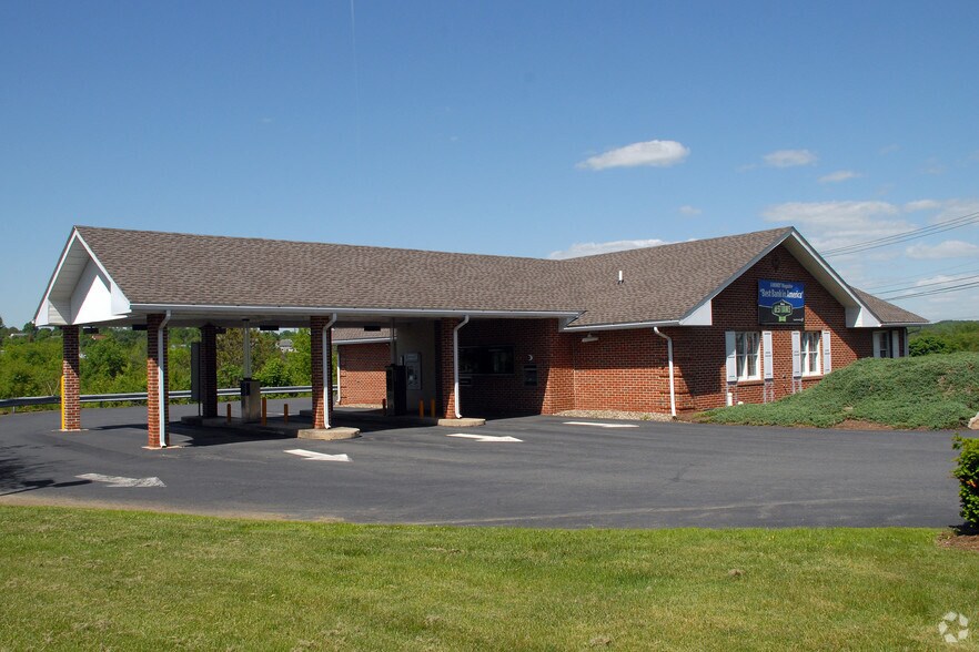 More Photos Of 1251 Centre Tpke, Orwigsburg Bank For Sale