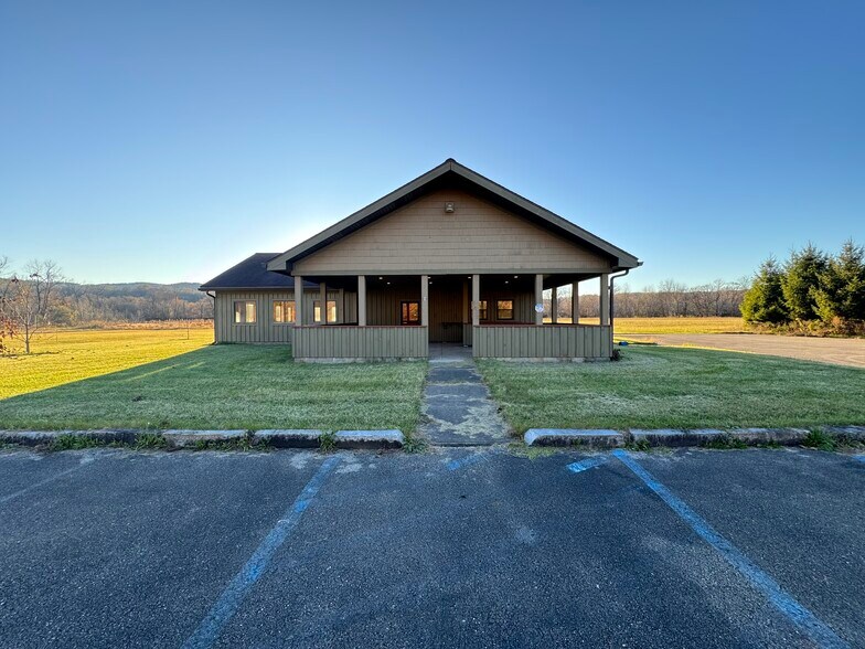 Primary Photo Of 5675 State 28 Rt, Newport Freestanding For Sale