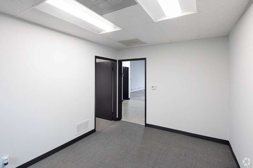 More Photos Of 7201-7291 Garden Grove Blvd, Garden Grove Unknown For Lease