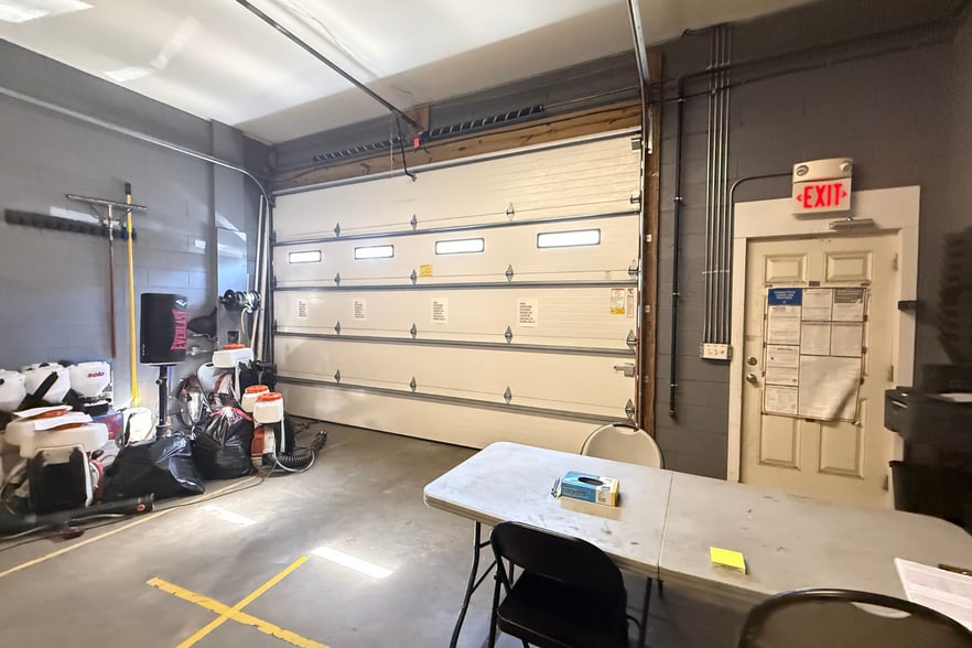 More Photos Of 15 South St, Norwalk Warehouse For Sale